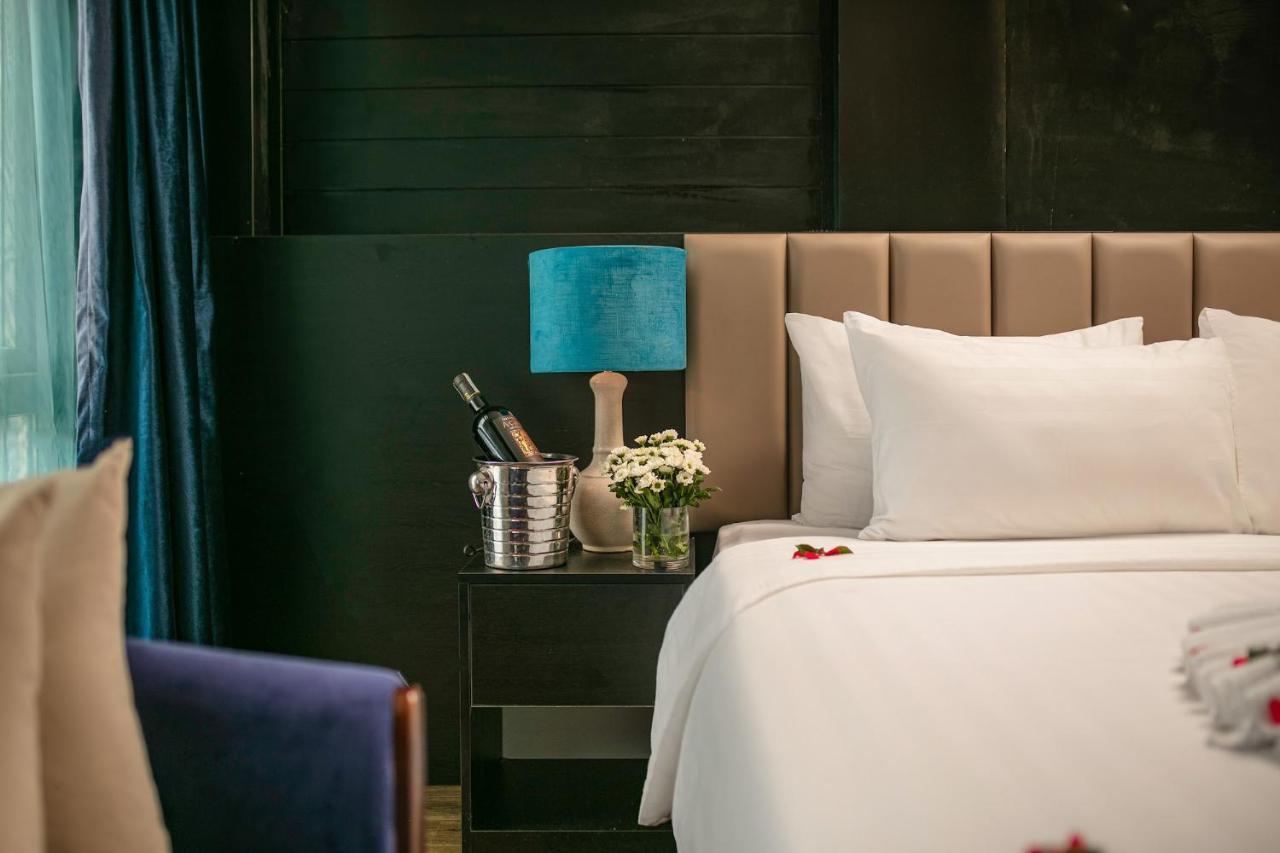 Ja Cosmo Hotel And Spa Hanoi Exterior photo
